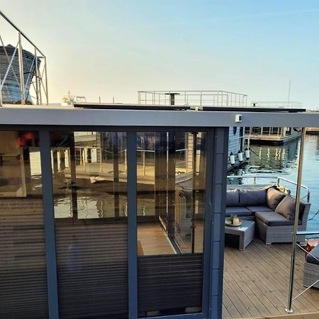 Hausboot Inkl Motorboot, Ostsee Heiligenhafen Exterior foto